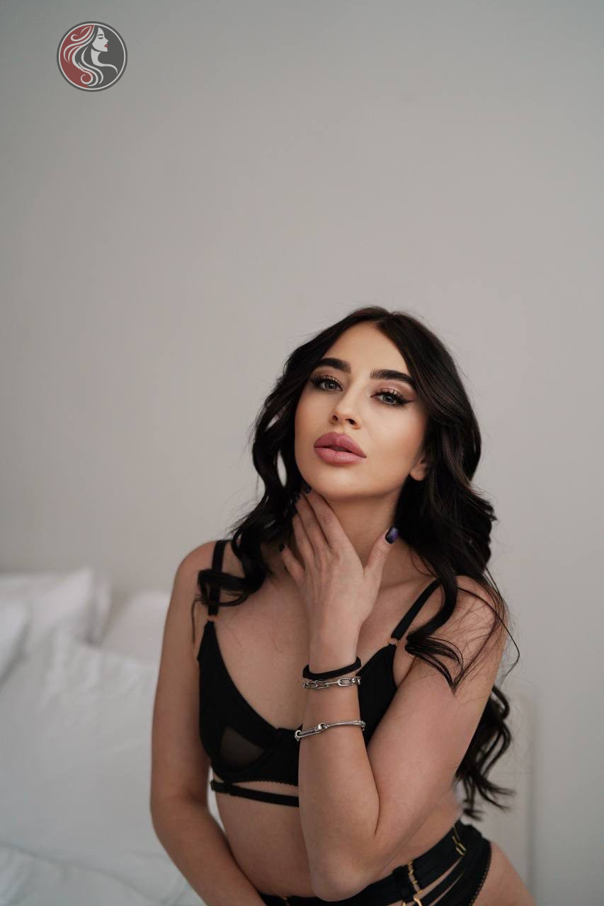 Bella Escort London